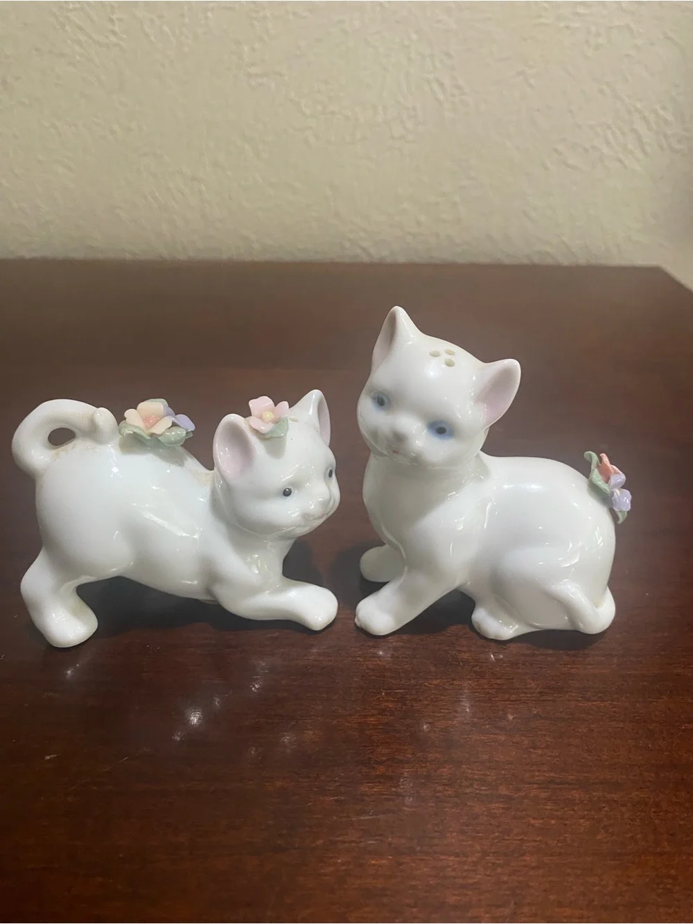 Vintage, Lenox, Butterfly Meadows, Porcelain Cat Salt and Pepper Shakers
